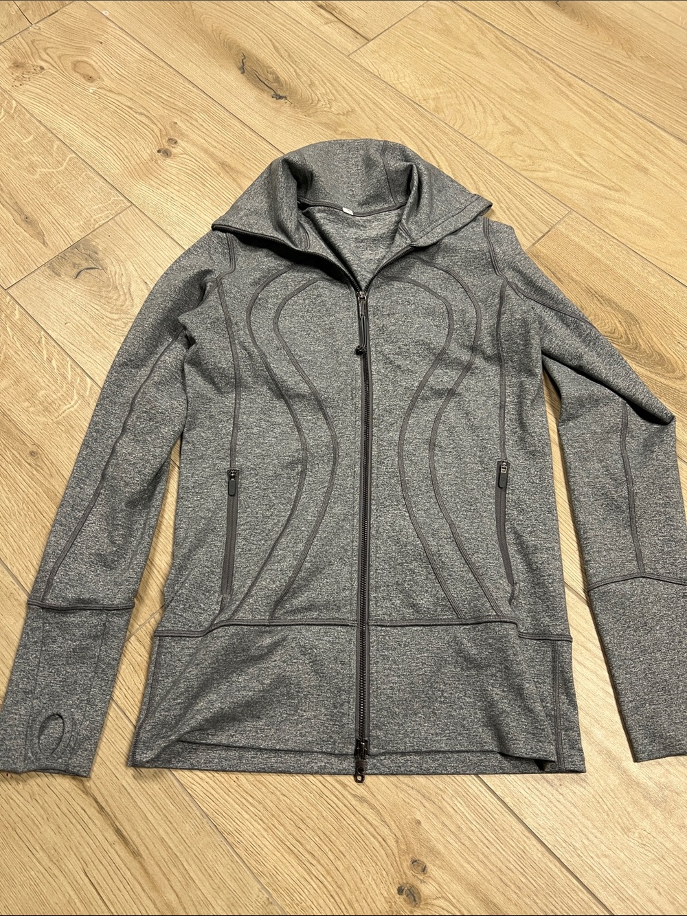 Lululemon In Stride Jacket
Heathered Slate - Picture 4 of 10